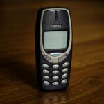 stary telefon komórkowy